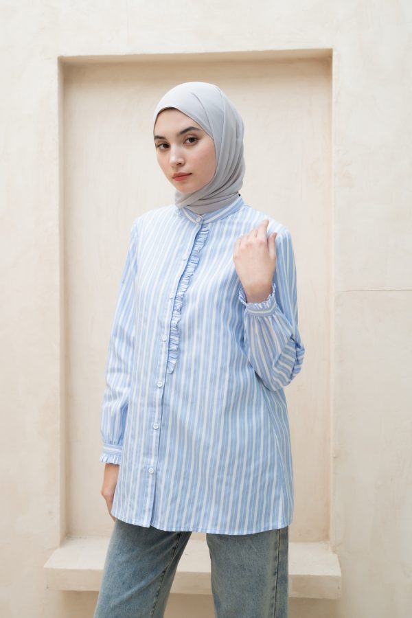 Blus Lyla Della Light Blue - Image 8