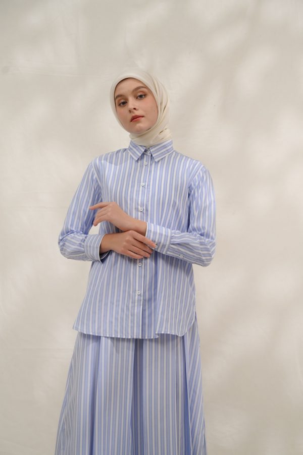 Blus Luna Della Light Blue Big Size