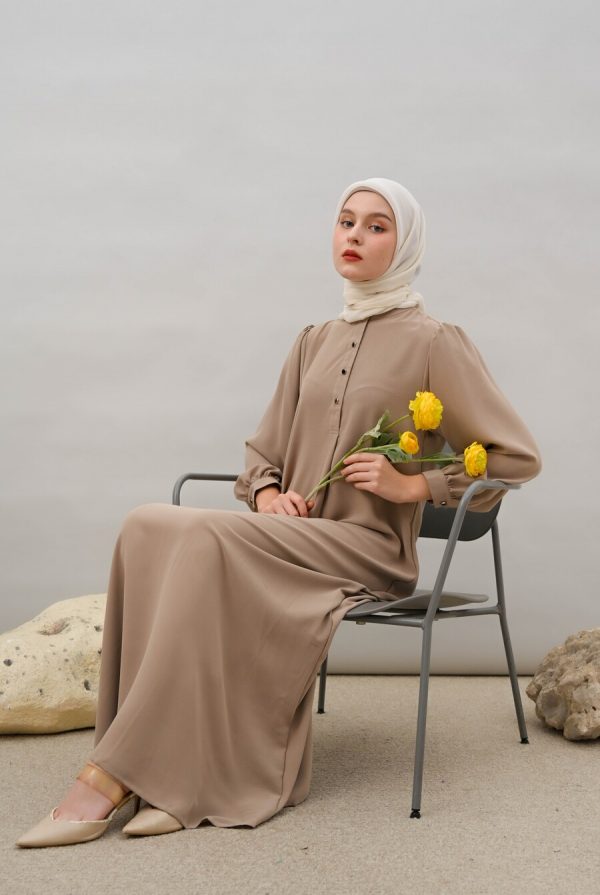 Gamis Terra Feera Latte - Image 6