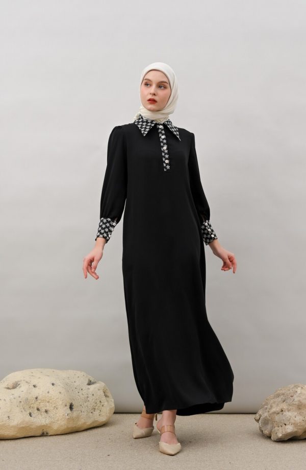 Gamis Zenia Rauda Black Big Size - Image 4