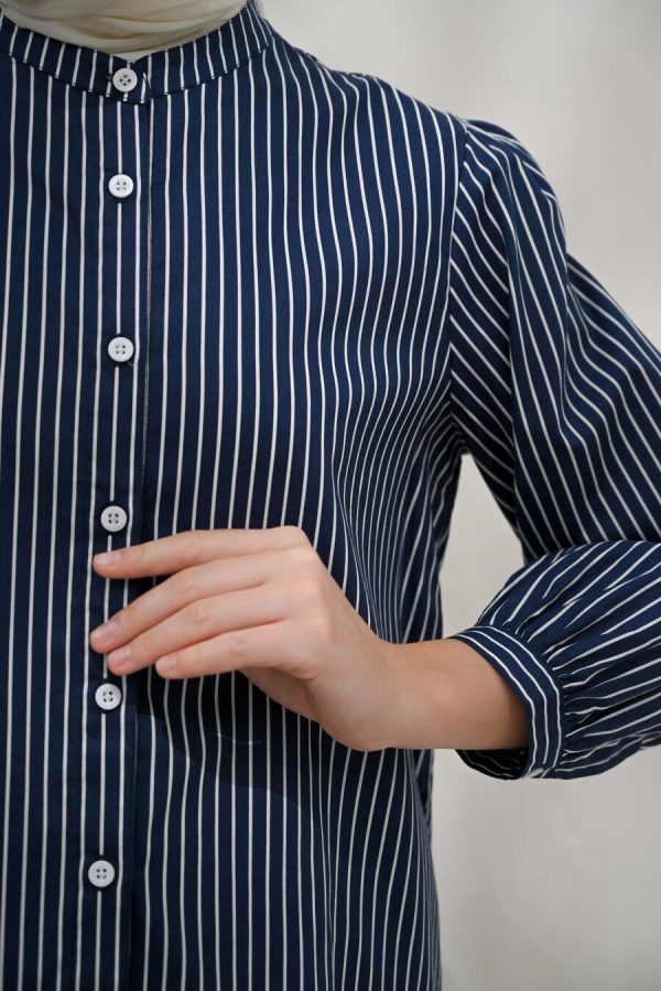 Blus Teana Kaluna Navy - Image 6