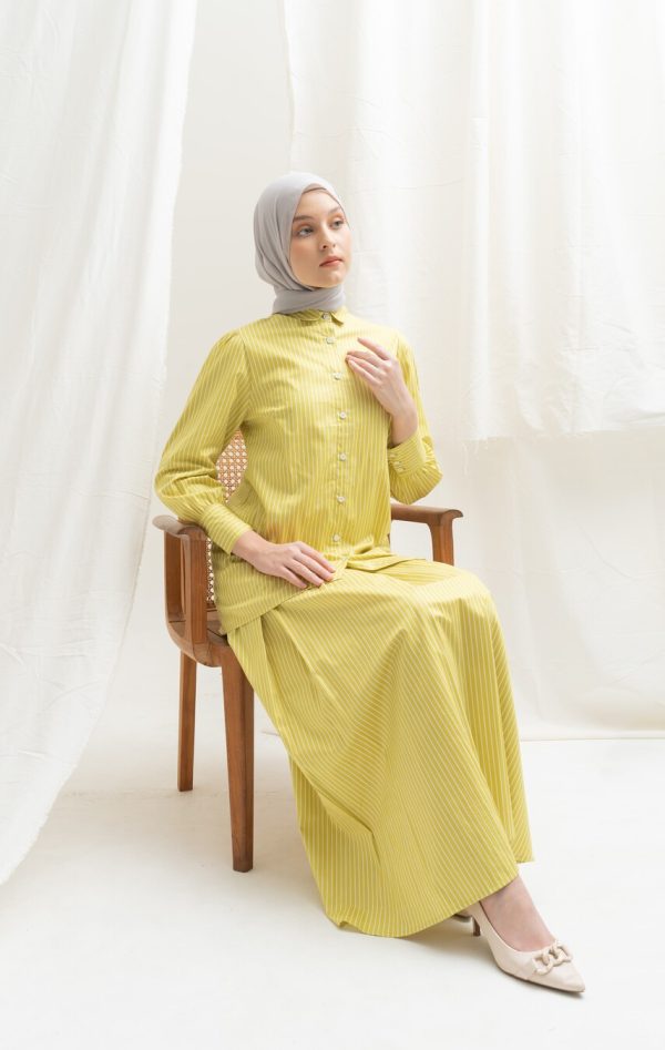 Deena Skirt Kaluna Lime - Image 3