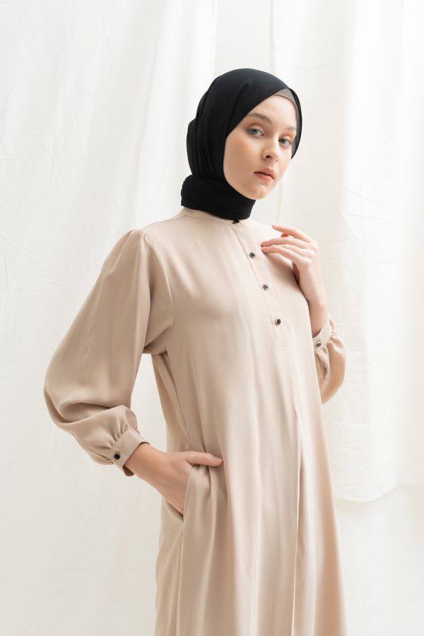 Gamis Terra Feera Cream Big Size - Image 5