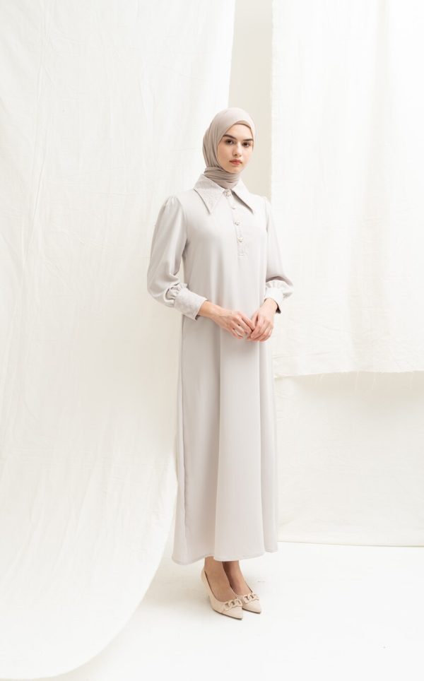 Gamis Zenia Rauda Oat - Image 9