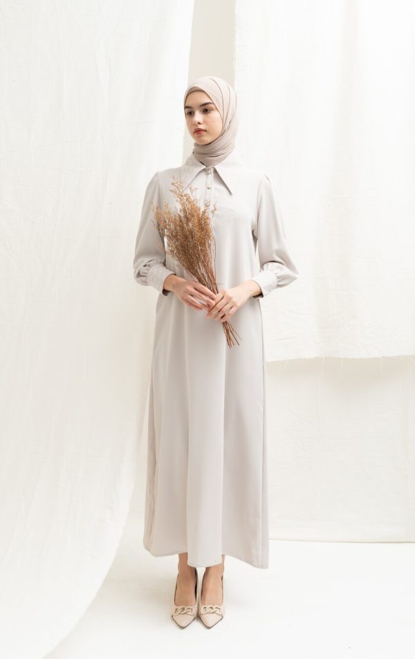 Gamis Zenia Rauda Oat - Image 10