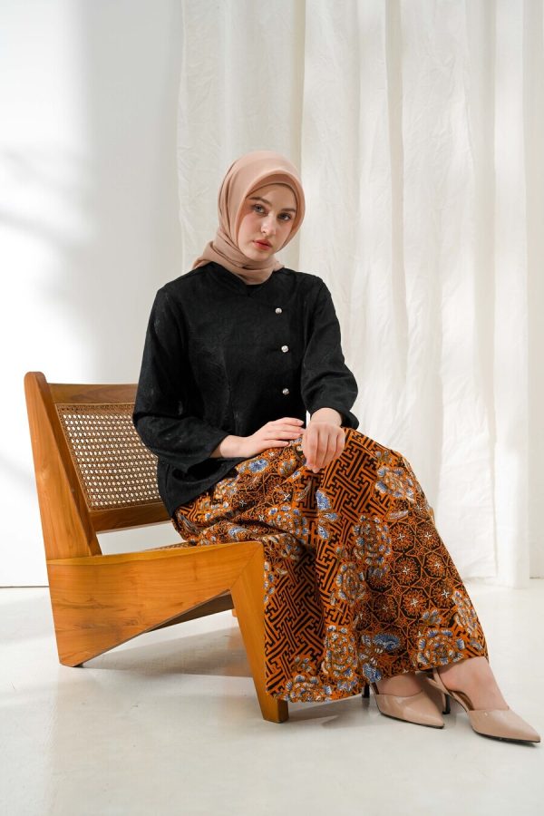 Deena Skirt Kemuning - Image 2