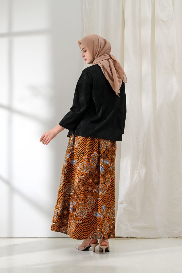 Deena Skirt Kemuning - Image 5