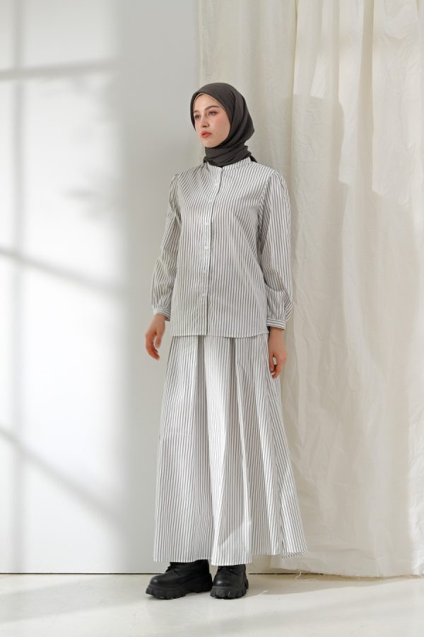 Blus Teana Kaluna White - Image 3