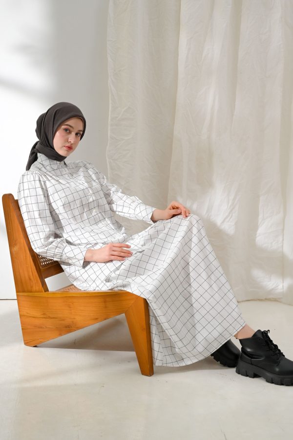 Blus Velya Ditta Stripe Navy Big Size - Image 6