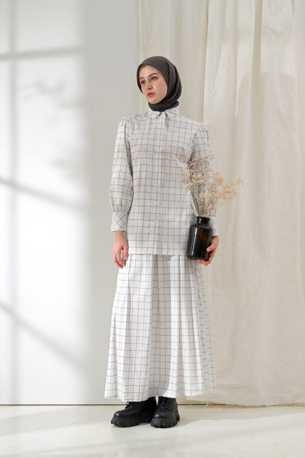 Blus Velya Ditta Stripe Navy Big Size