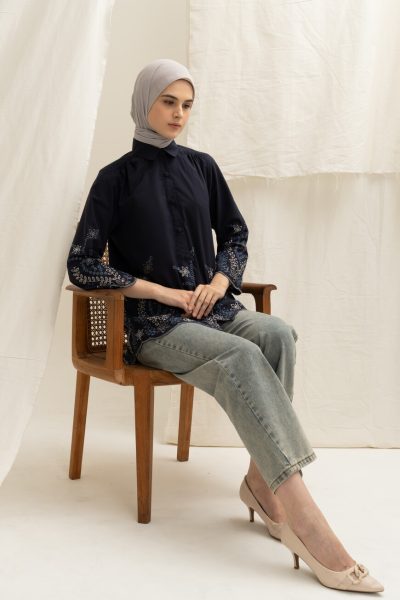 Blus Afiya Navy Big Size