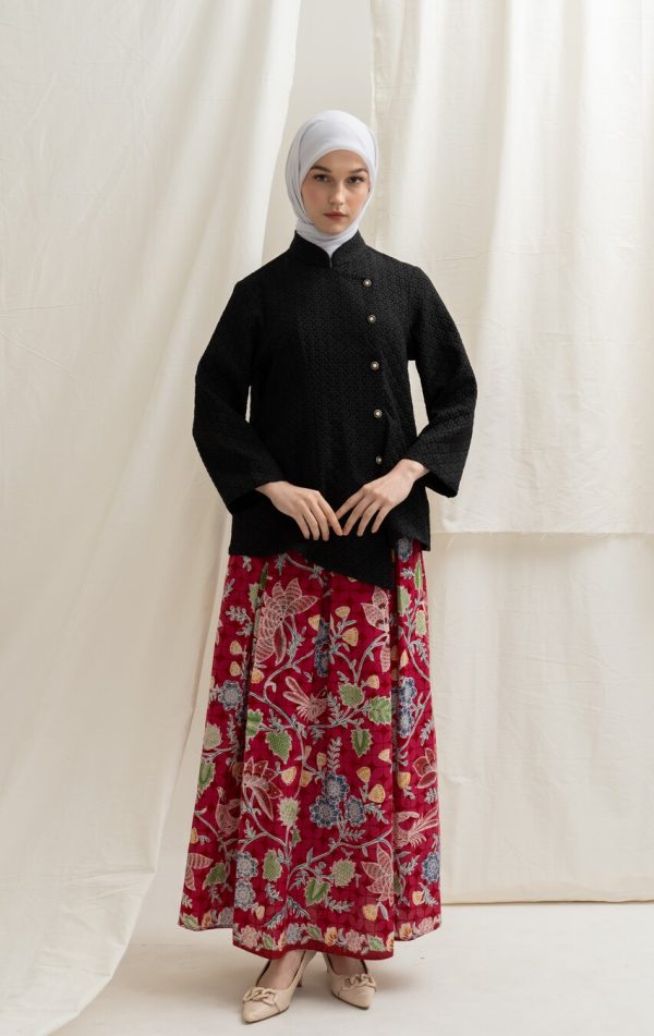 Kebaya Janggan Melati Hitam - Image 7