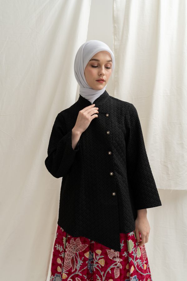 Kebaya Janggan Melati Hitam - Image 4