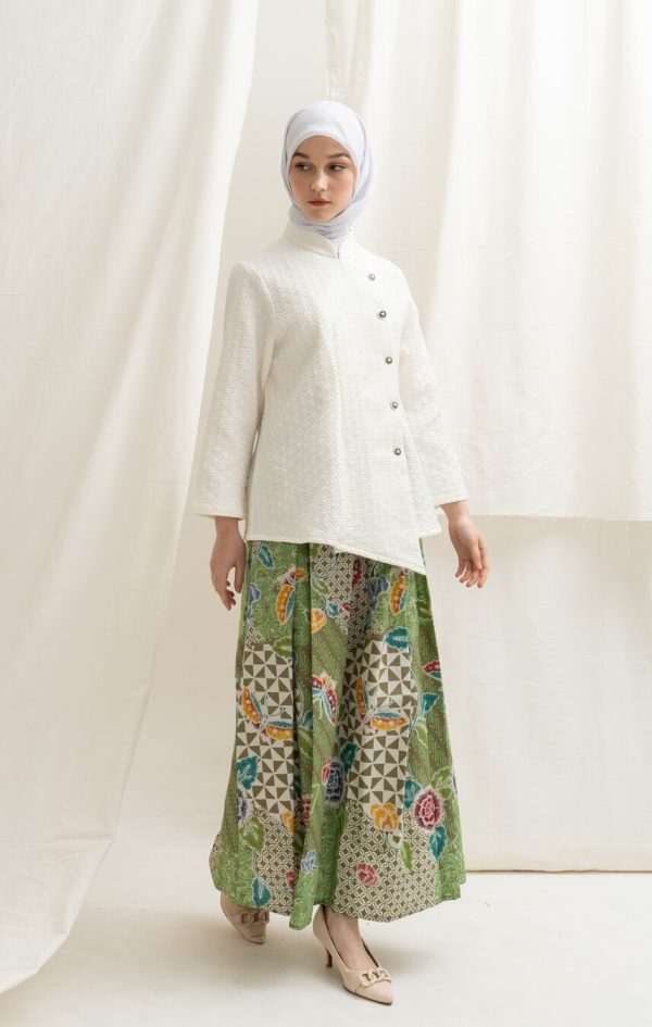 Kebaya Janggan Melati Off White Big Size - Image 9