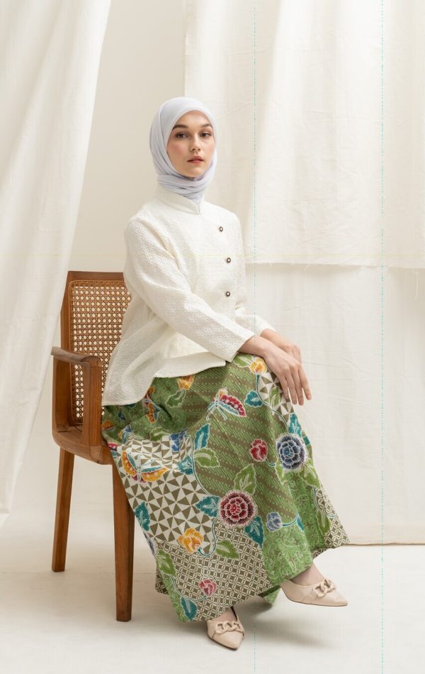 Kebaya Janggan Melati Off White Big Size - Image 7