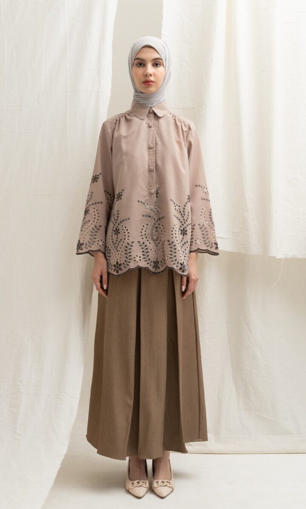 Blus Afiya Cream Big Size - Image 9