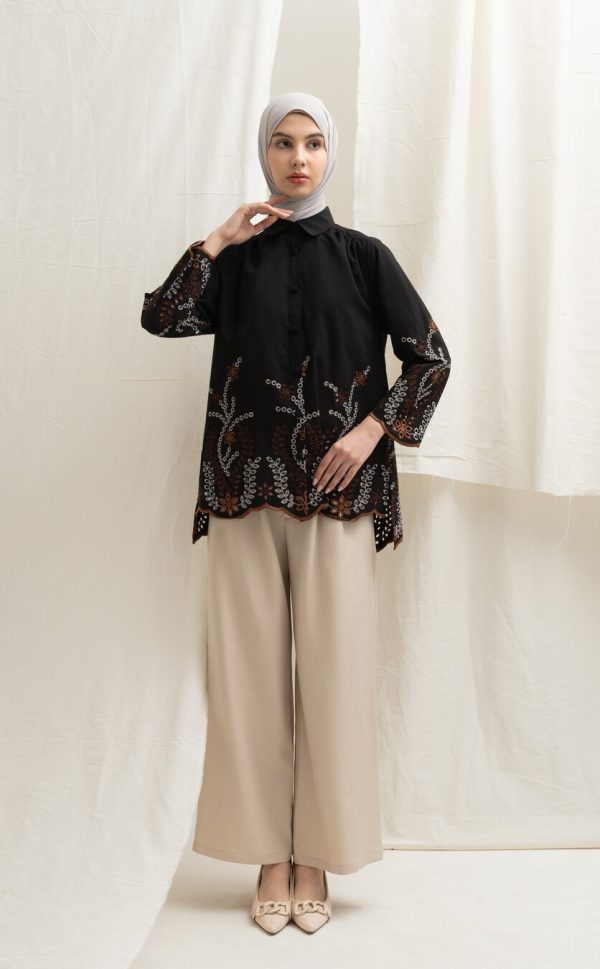 Blus Afiya Hitam Big Size - Image 2