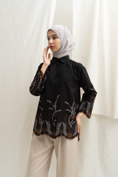 Blus Afiya Hitam