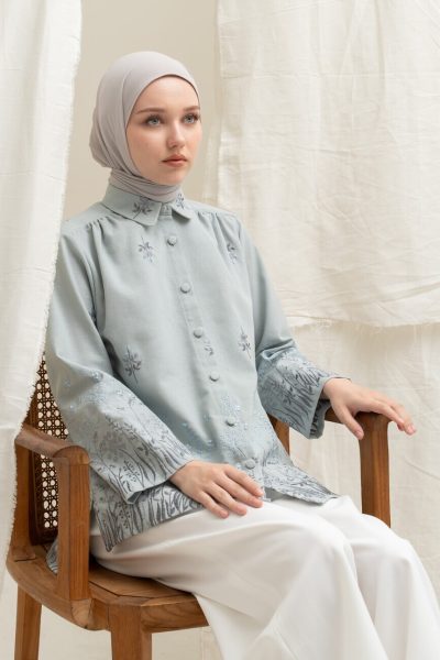 Blus Afiya Savana Baby Blue Big Size