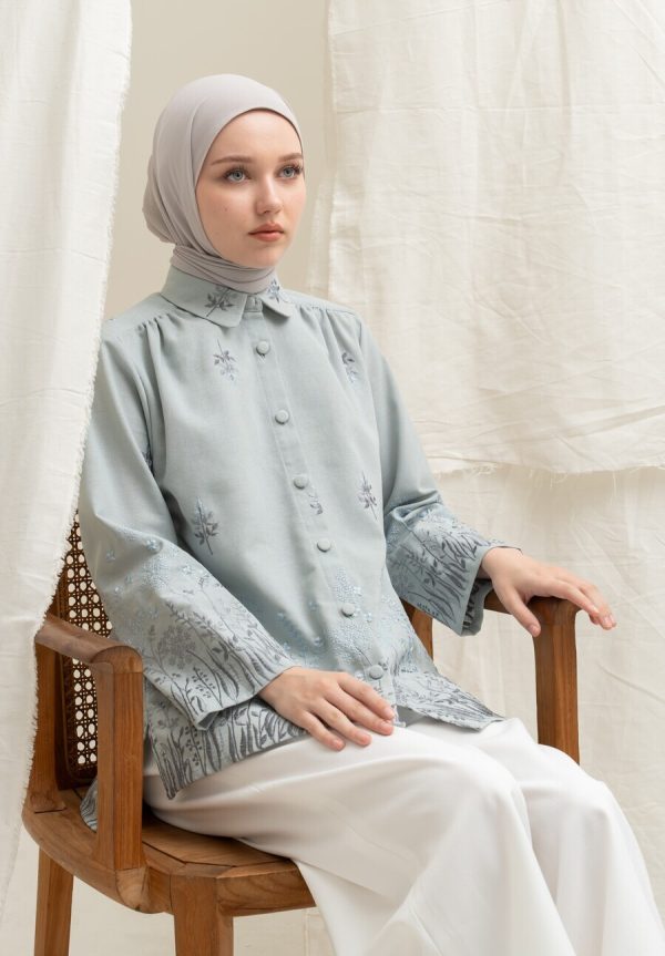Blus Afiya Savana Baby Blue Big Size