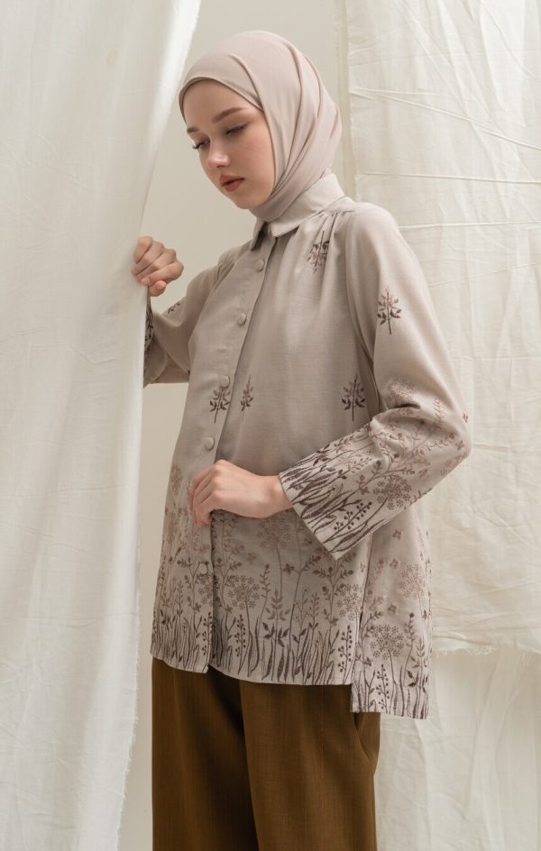 Blus Afiya Savana Latte - Image 5