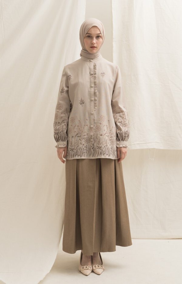 Blus Lyla Savana Latte - Image 2