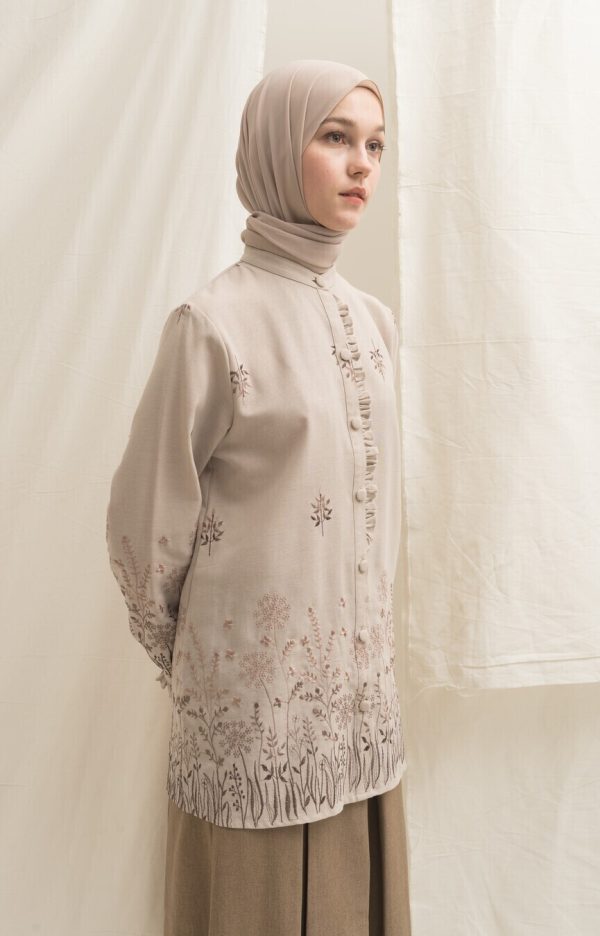 Blus Lyla Savana Latte - Image 4