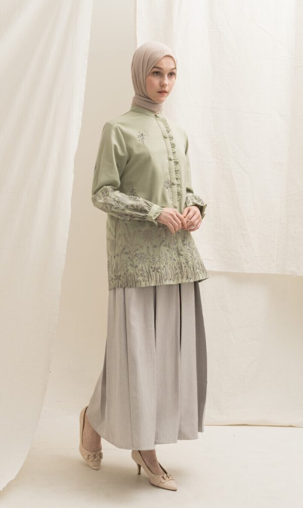 Blus Lyla Savana Light Green - Image 6