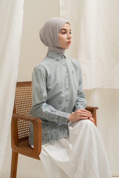 Blus Velya Savana Baby Blue Big Size