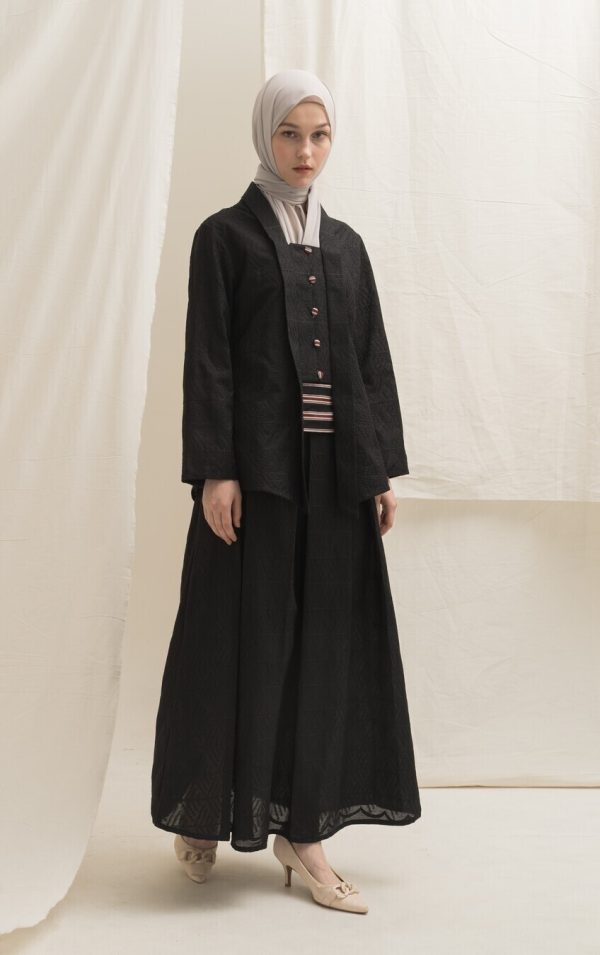 Deena Skirt Ghia Hitam - Image 4