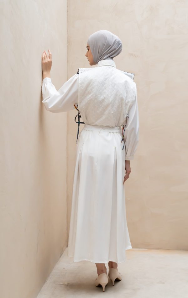 Riva Skirt Alma White - Image 6