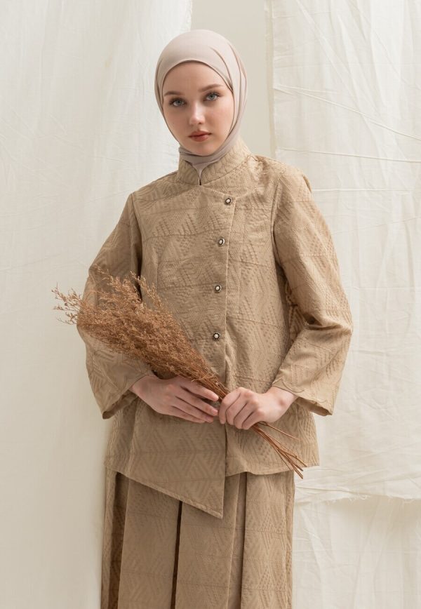 Kebaya Janggan Ghia Cream Big Size - Image 4