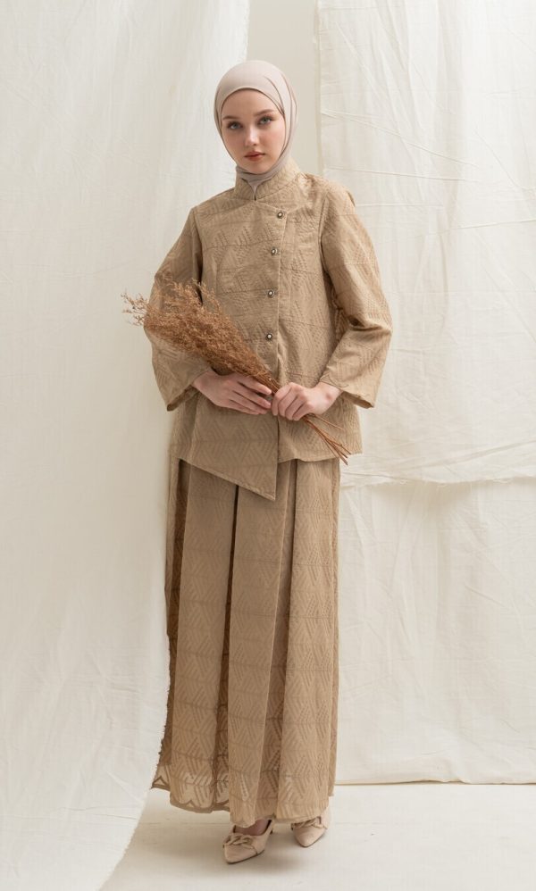 Kebaya Janggan Ghia Cream Big Size - Image 6
