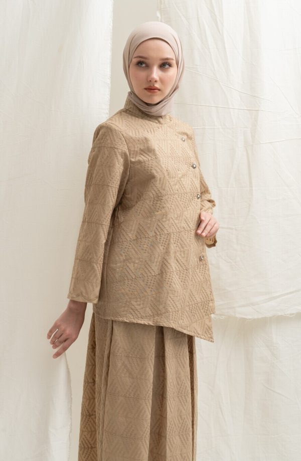 Kebaya Janggan Ghia Cream Big Size - Image 7