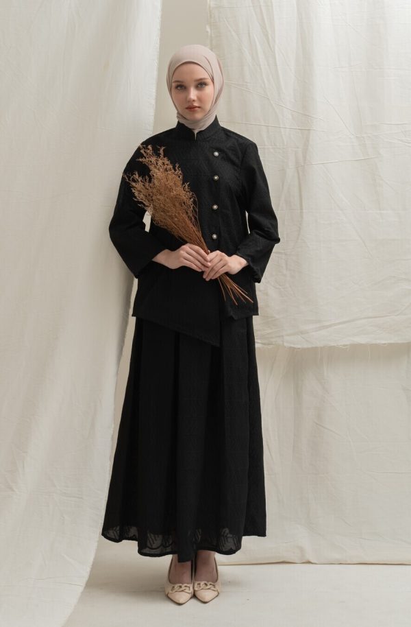 Kebaya Janggan Ghia Hitam - Image 2