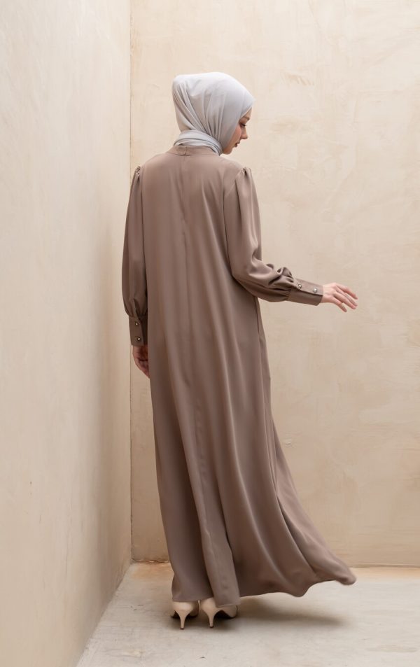 Gamis Lara Meena Latte Big Size - Image 5