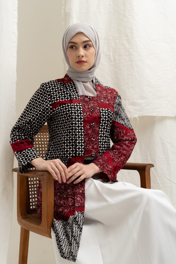 Tunik Kutubaru Adra Merah - Image 2