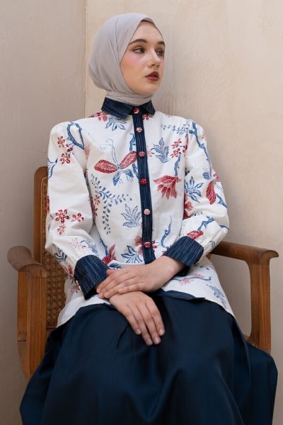 Blus Velya Annara