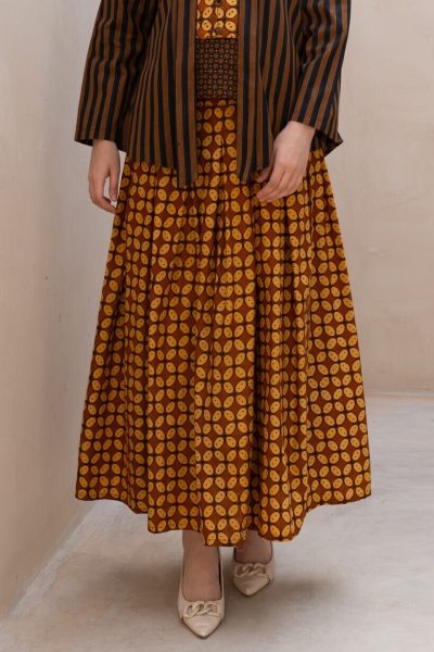 Mitha Skirt