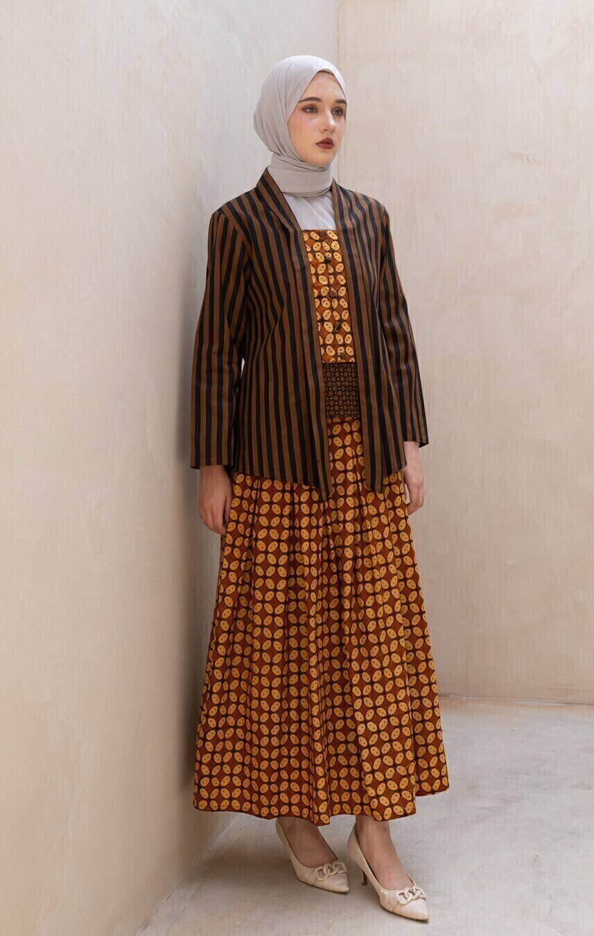 Mitha Skirt - Image 3