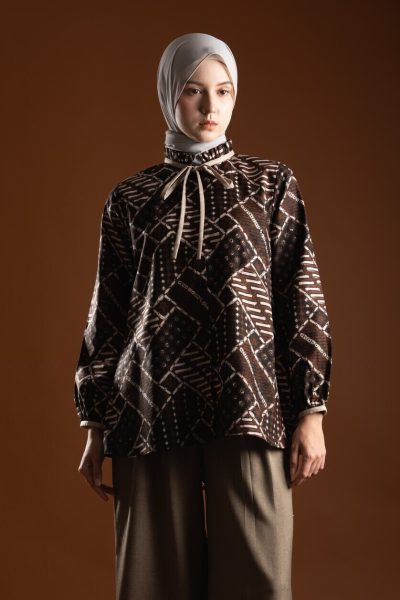 Blus Dayna Ruffle Dira