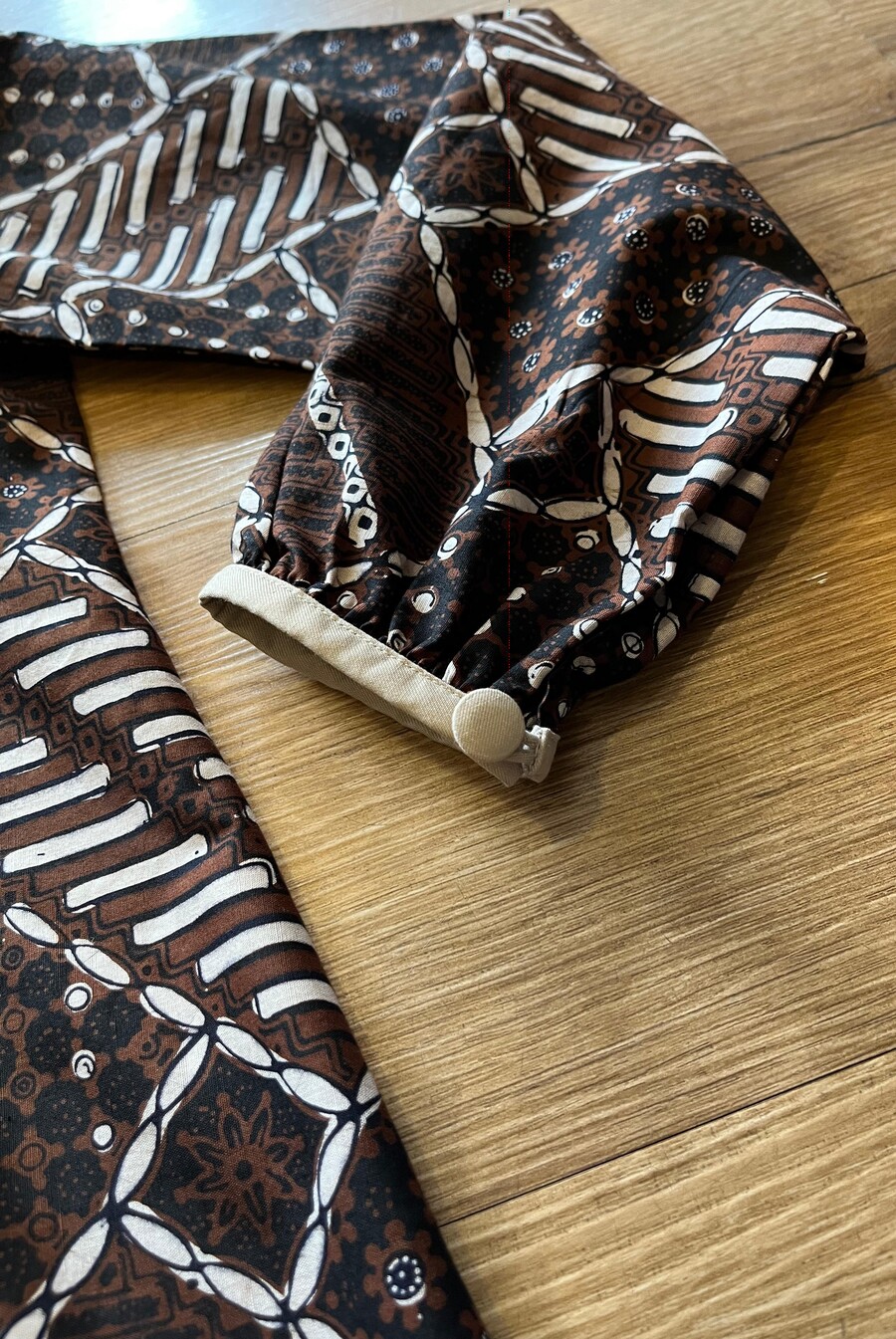 Blus Dayna Ruffle Dira - Image 2