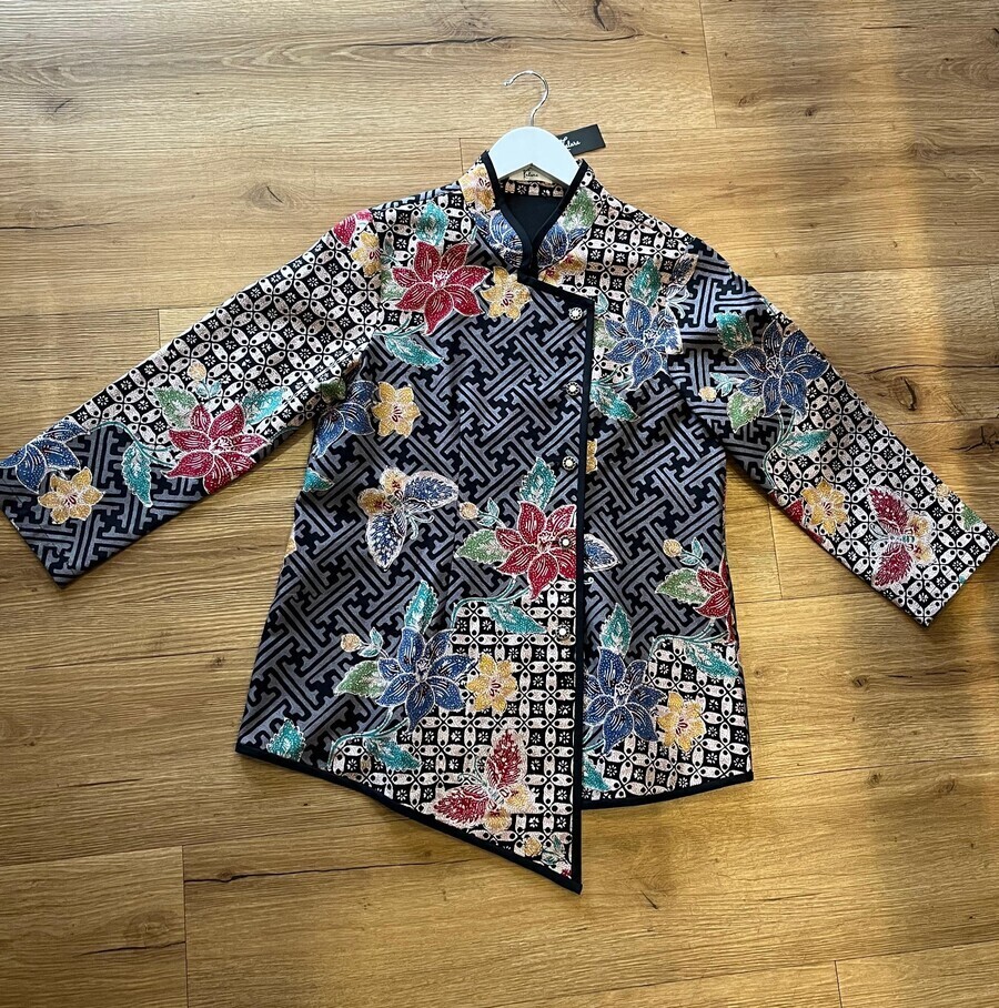 Kebaya Janggan Arum Hitam Big Size - Image 3