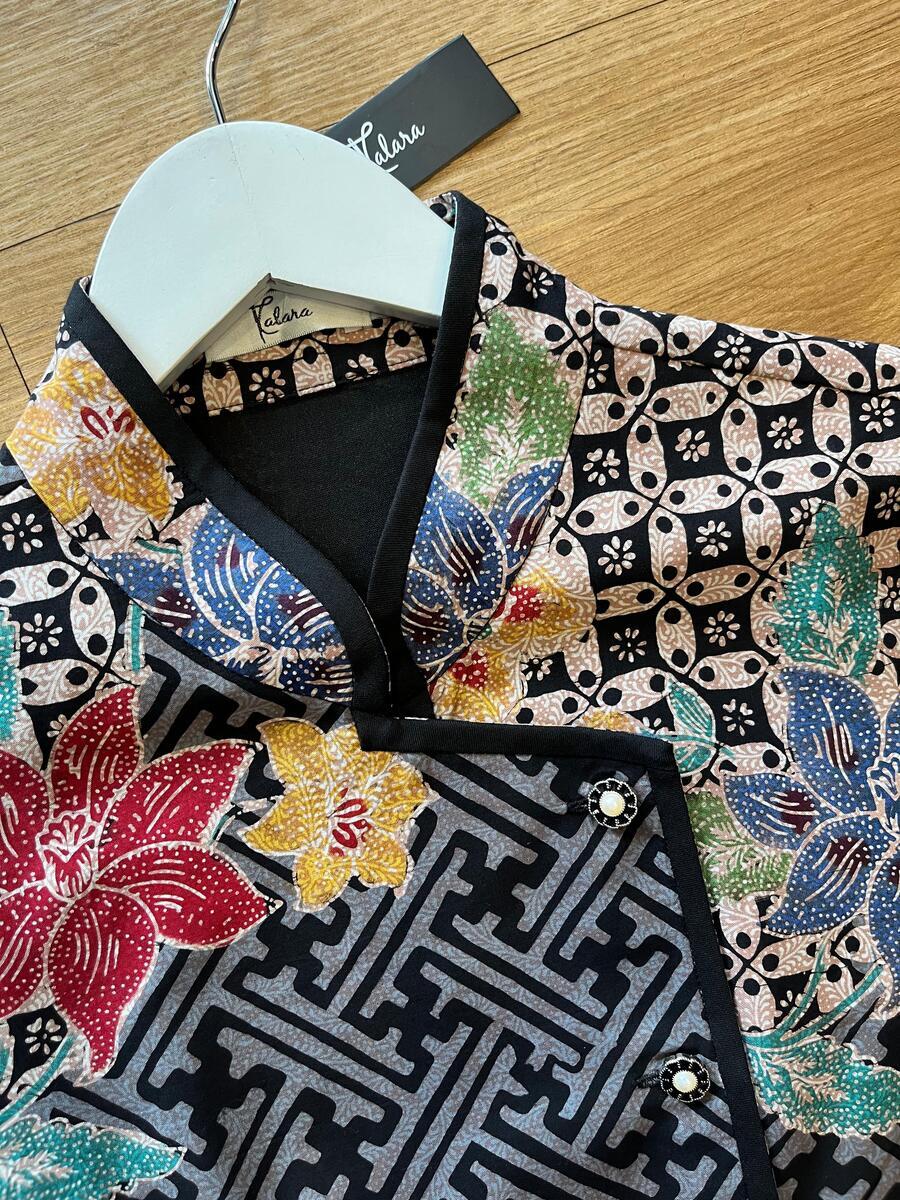 Kebaya Janggan Arum Hitam Big Size - Image 2