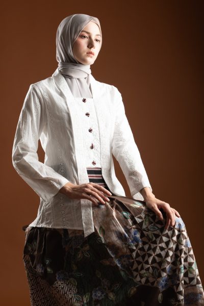 Kutubaru Bia White Big Size