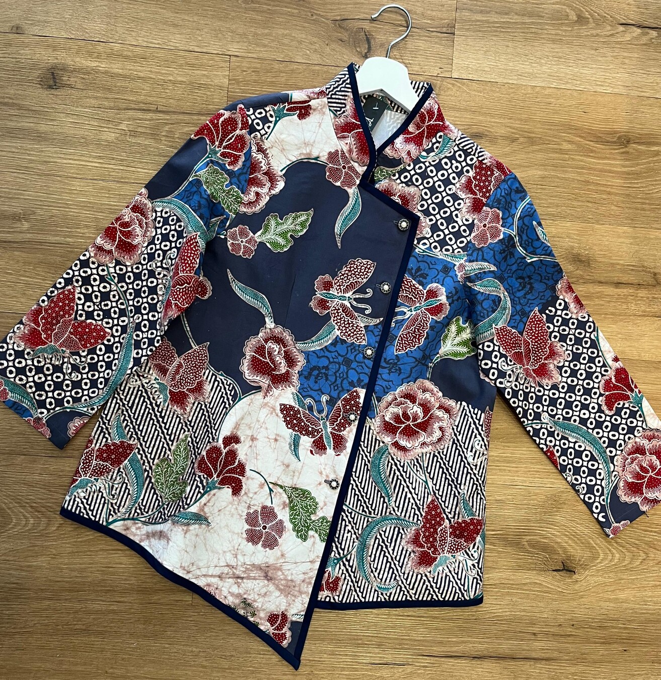 Kebaya Janggan Harsi Big Size - Image 3