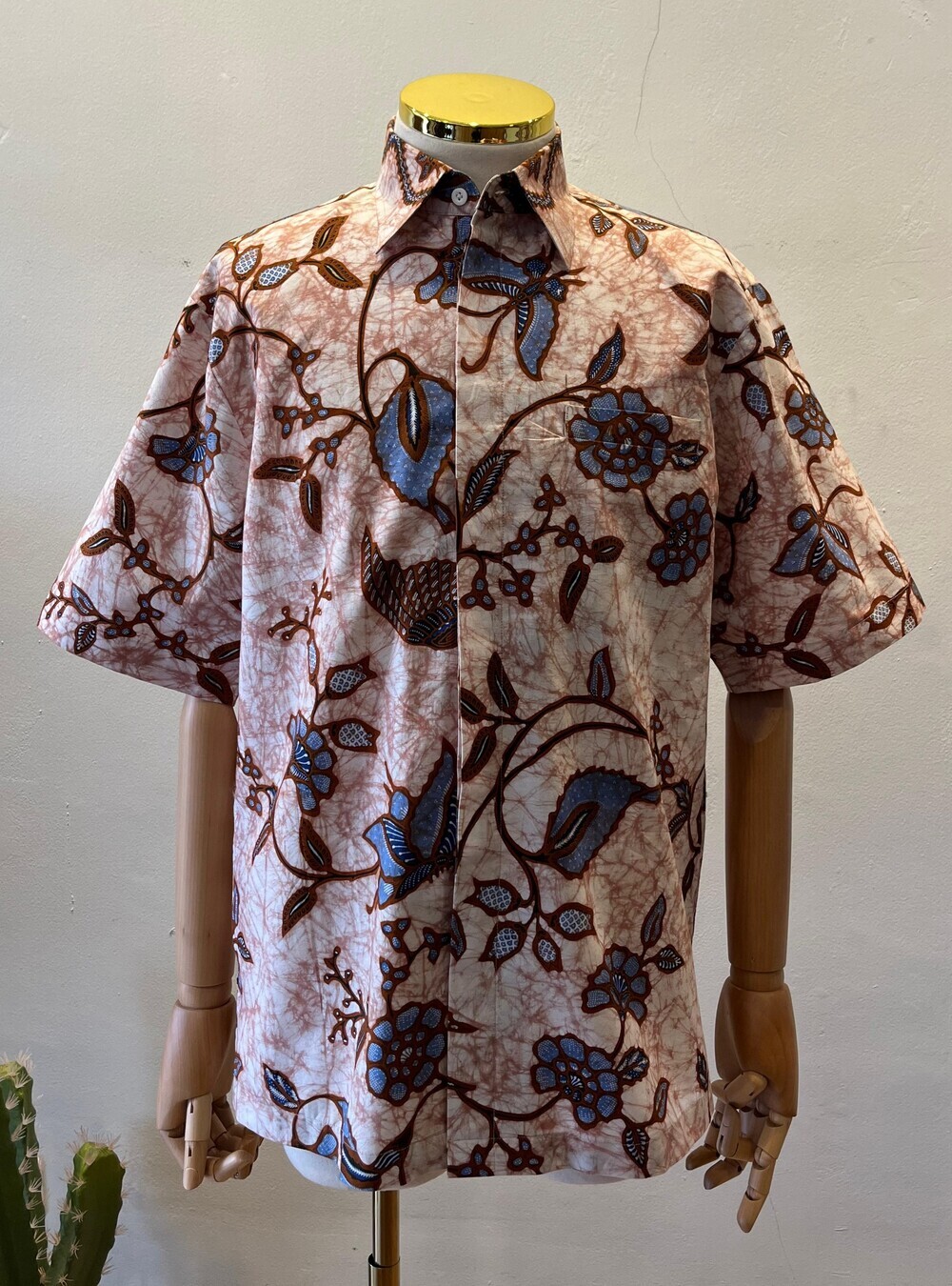 Kemeja Nuna Saras Big Size