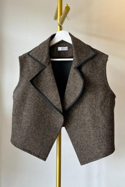 Outer Aura Rissa Brown