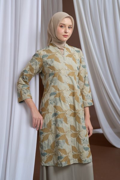 Tunik Kebaya Ayya Aima Sage - L (Minor Defect)
