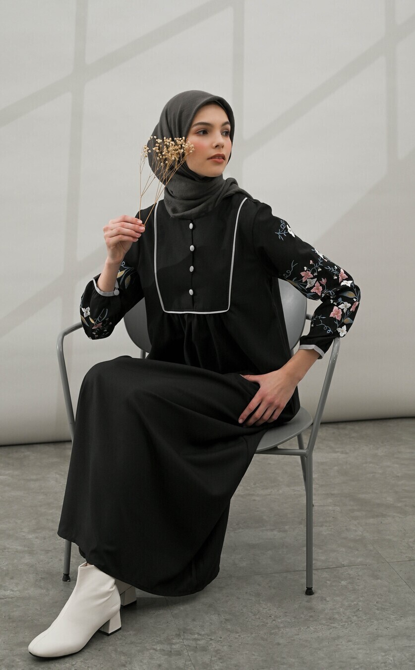 Gamis Miranti Bordir Hitam Big Size - Image 6